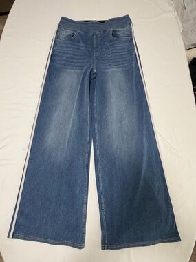 HALARA Blue Wide-Leg Jeans with White Side Stripes
